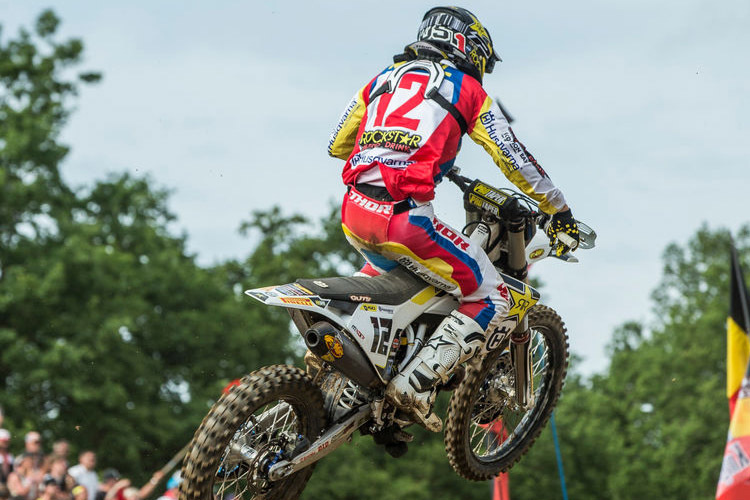 Max Nagl: Mit neuem Outfit zum Laufsieg in Frankreich