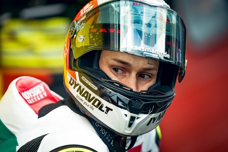 Heftig gestürzt in Mugello: MotoE-Pilot Lukas Tulovic