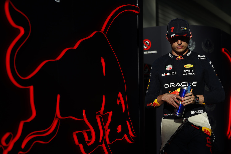 Champion Max Verstappen befürwortet die Entscheidung der Formel-1-Verantwortlichen, das Rennen am Sonntag abzusagen