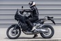 KTM 990 Adventure: Sieht schon fast aus wie die KTM 950 Rally, die KTM vor dem Zweizylnder-Verbot von 2002 bis 2004 an der Dakar-Rallye einsetzte