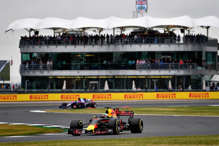 Daniel Ricciardo muss als Zweitletzter losfahren