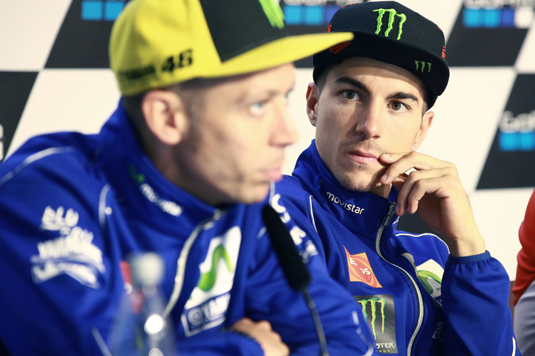 Die Yamaha-Werksfahrer Valentino Rossi (li.) und Maverick Vinales