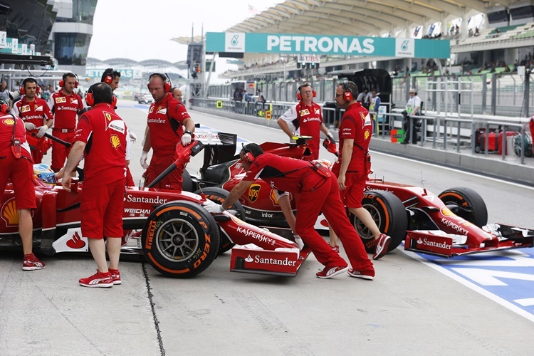 Einparkübungen bei Ferrari