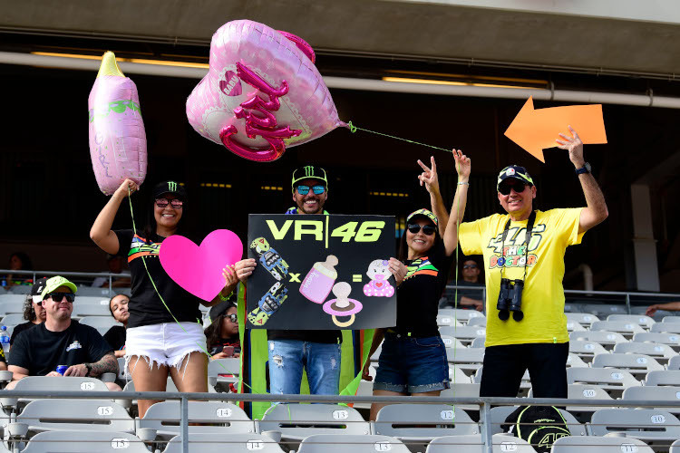 «Es ist ein Mädchen»: Die Rossi-Fans in Austin freuten sich mit Valentino und Francesca