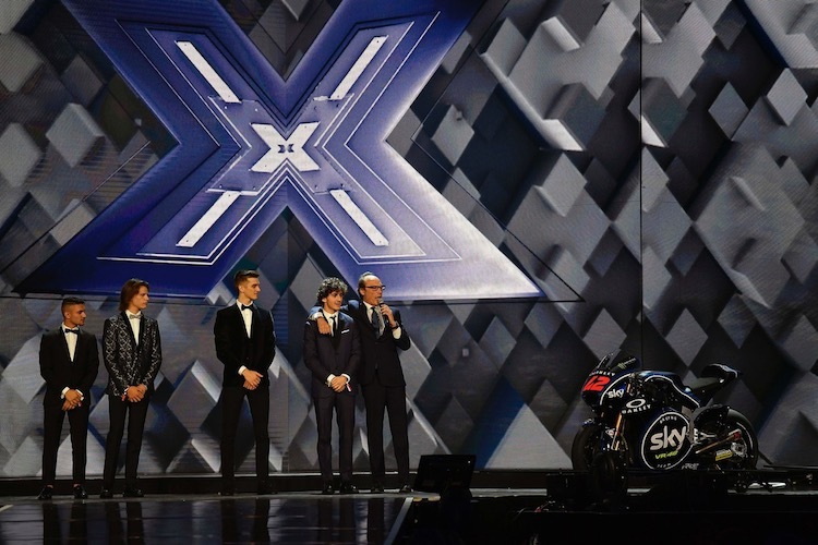 Das Sky Racing Team VR46 hat die Lackierung für 2018 beim Finale der TV-Talentshow X-Factor vorgestellt