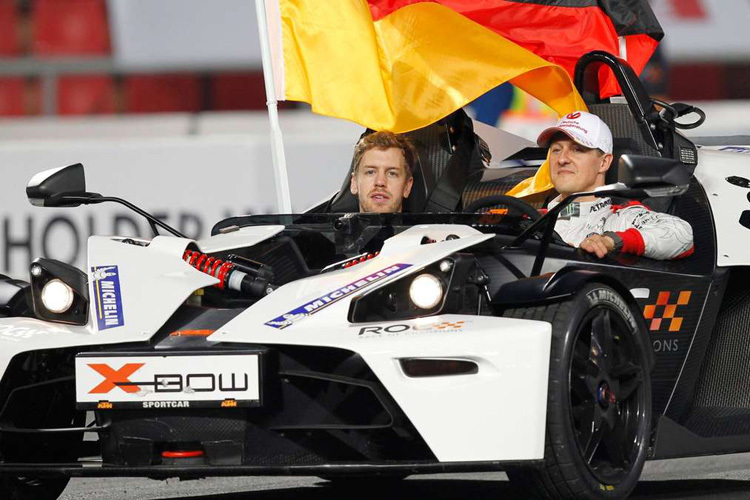 Sebastian Vettel und Michael Schumacher beim Race of Champions