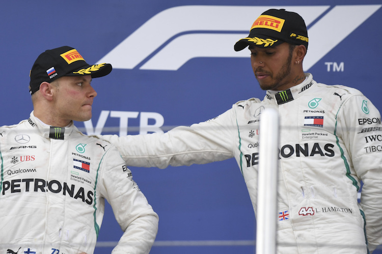 Valtteri Bottas und Lewis Hamilton