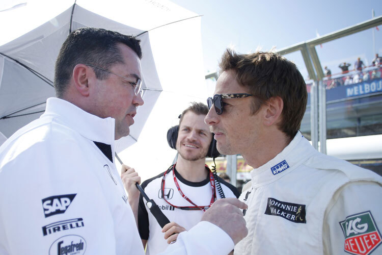 Eric Boullier mit Jenson Button in Melbourne