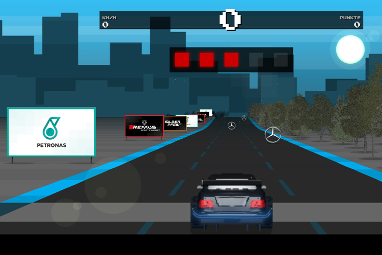 Mit dem DTM Retro-Game ins DTM-Renntaxi