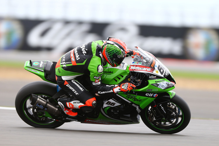 Tom Sykes fährt in Silverstone in seiner eigenen Liga