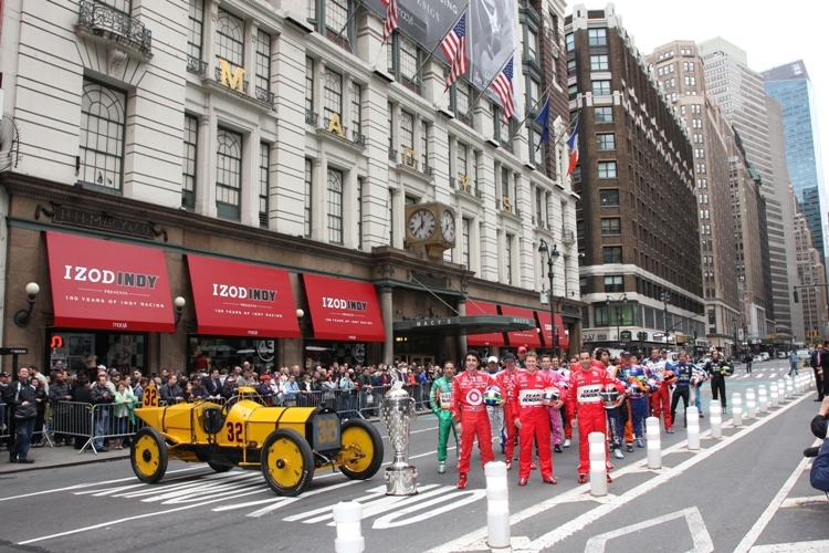 Verganenheit und Gegenwart: Indy in New York
