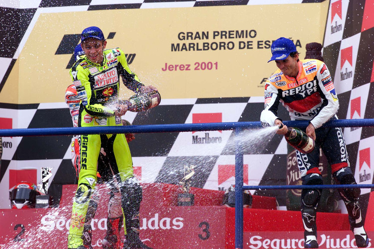 2001 gewann Valentino Rossi das 500-ccm-Rennen in Jerez vor Norick Abe und Alex Criville