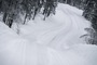 Die tief verschneiten Rallyepisten)