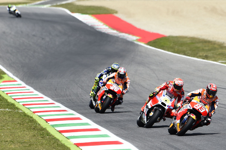 Mugello im Rennen: Márquez vor Iannone, Pedrosa aund Rossi, weit hinten Crutchlow: Drei Werke an der Spitze