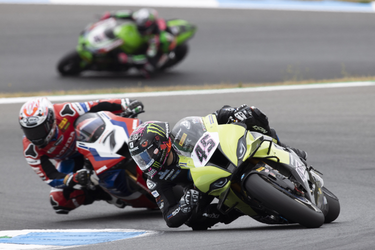 Scott Redding vor Iker Lecuona und Alex Lowes