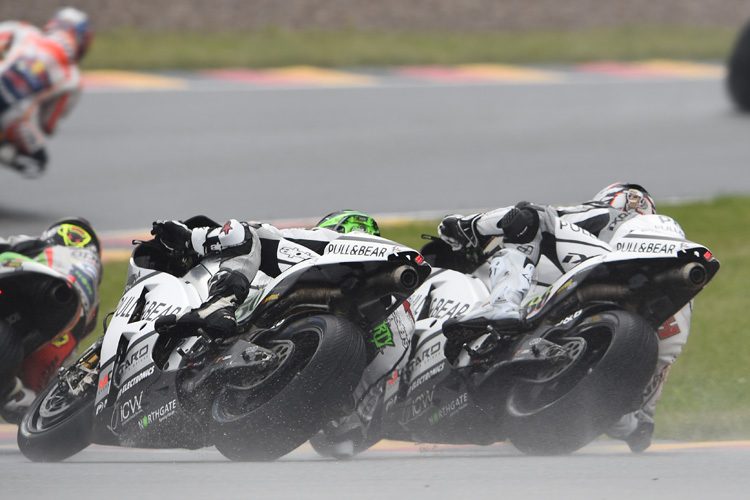 Eugene Laverty (li.) gegen Aspar-Teamkollege Yonny Hernandez