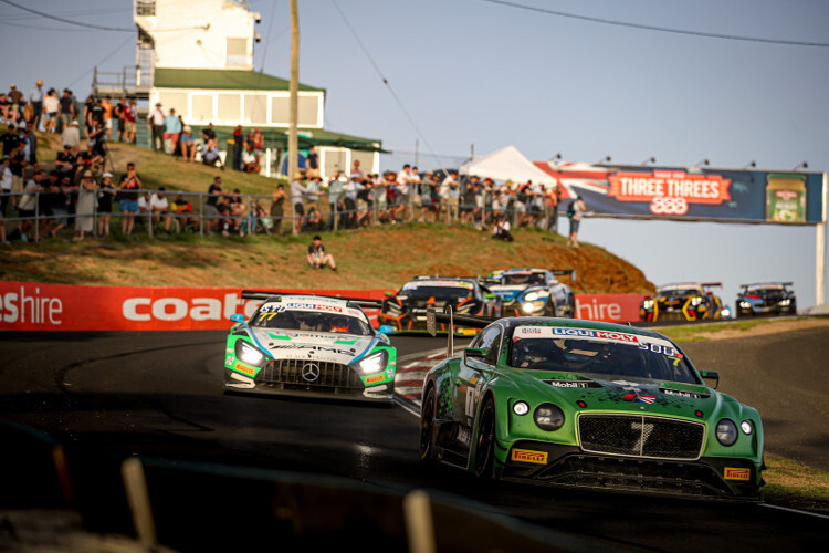 Gewinnt die Liqui Moly 12h Bathurst: Der Bentley Continental GT3