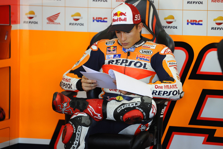 Marc Márquez brach sich einen Mittelhandknochen links