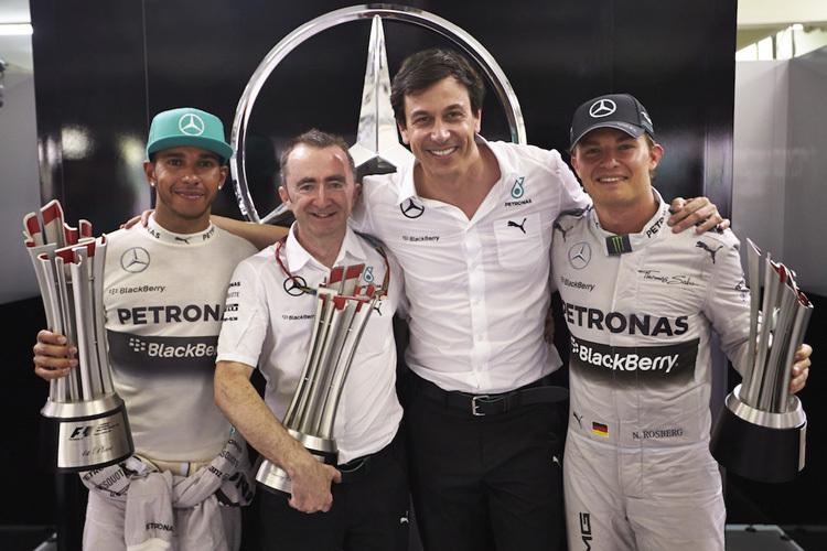 Lewis Hamilton, Technikchef Paddy Lowe, Teamchef Toto Wolff, Nico Rosberg