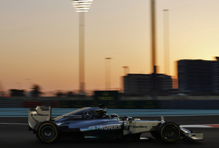 Lewis Hamilton war auch im zweiten freien Training zum Abu Dhabi-GP der schnellste Mann auf der Piste