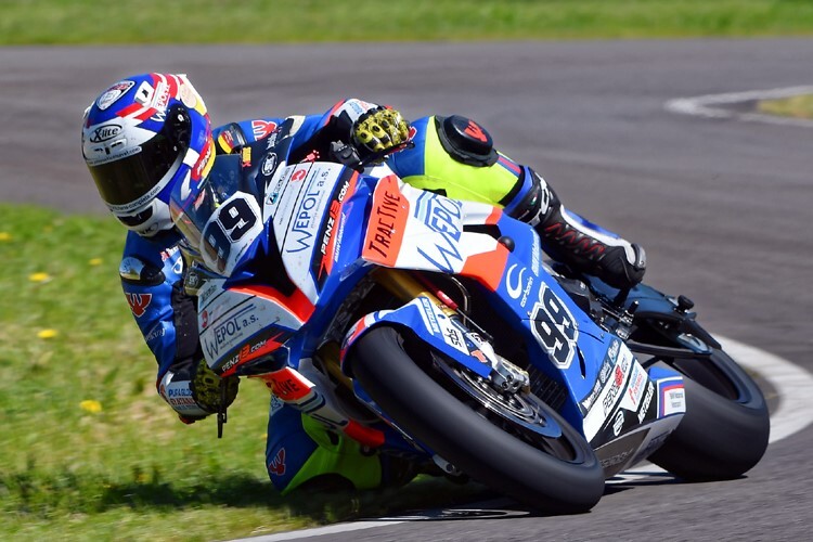 Der neue IRRC-Superbike-Champion Danny Webb