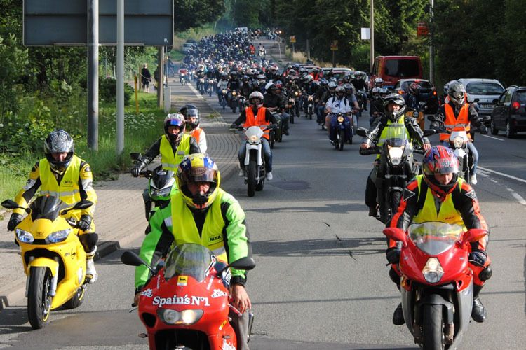 Über 1000 Original-Mopeds der legendären Marke waren zu bestaunen