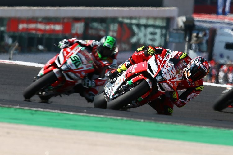 Lorenzo Savadori und Eugene Laverty verpassten im zweiten Lauf die Top-5