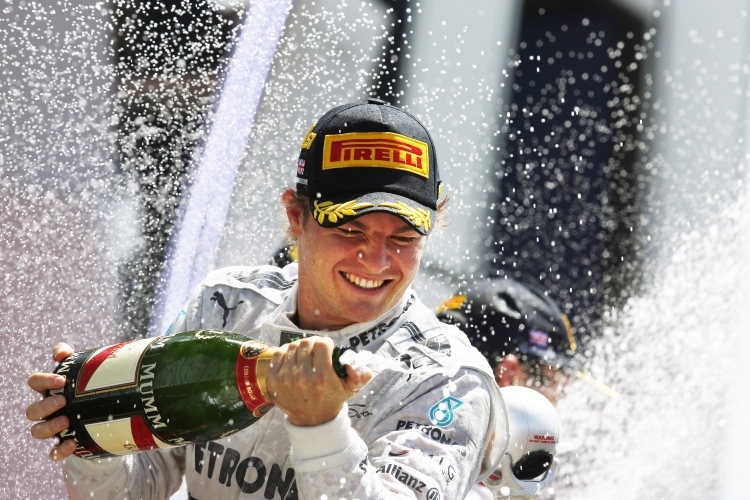 Nico Rosberg im Siegestaumel