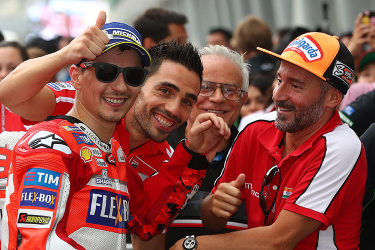 Jorge Lorenzo, Testfahrer Michele Pirro und Max Biaggi