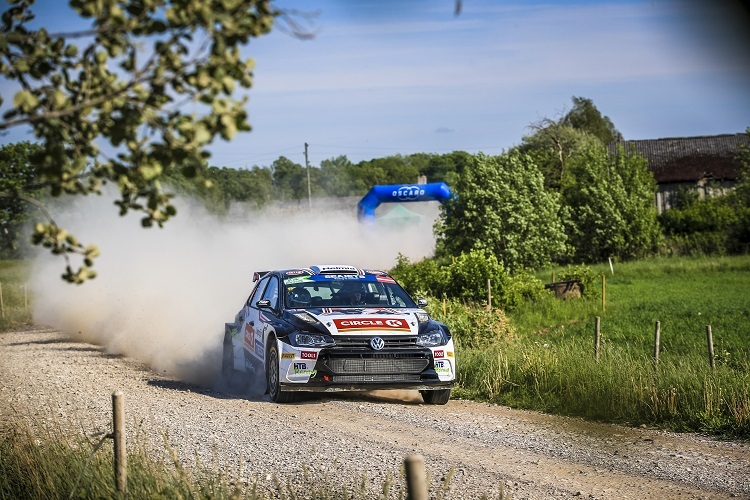 Oliver Solberg gewann als jüngster Sieger in Lettland