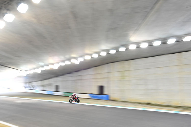 2019 beim Motegi-GP: Aleix Espargaró im Tunnel auf dem Twin Ring Motegi