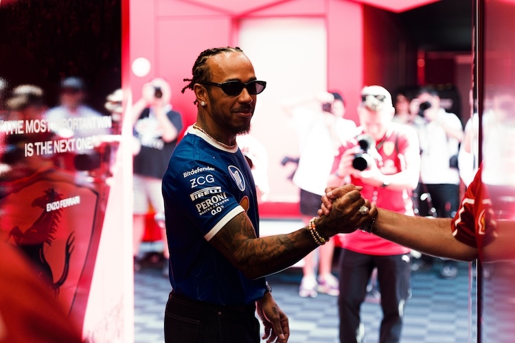 Nico Rosberg ist sich sicher: Lewis Hamilton hat bei Ferrari sehr viel weniger Sponsoren-Verpflichtungen als zuvor bei Mercedes