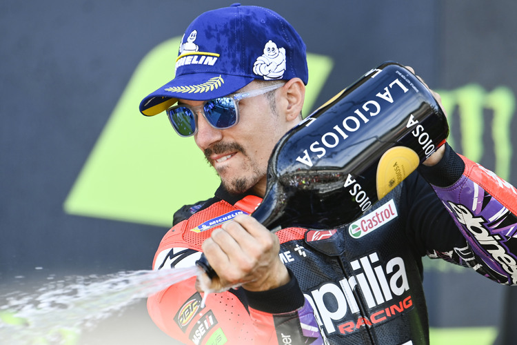 Maverick Viñales wurde in Silverstone Zweiter