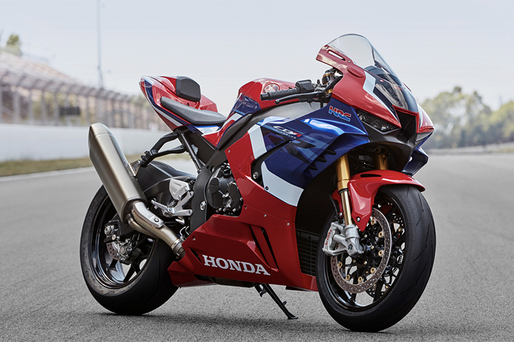 Die neue Honda Triple-R verspricht einiges