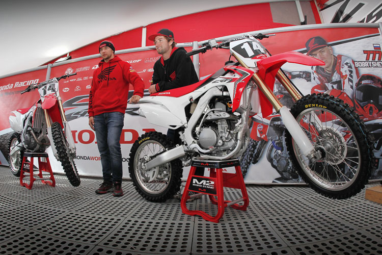 Evgeny Bobryshev, Max Nagl und das 2014er Modell der Honda CRF250R
