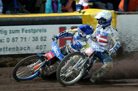Im Finale gerieten Nicki Pedersen (weiß) und Davey Watt aneinander