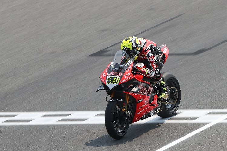 Alvaro Bautista ist auch für Aragon der Favorit