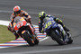 2018 in Argentinien: Márquez und Rossi kollidierten, der Italiener stürzte und war stinksauer