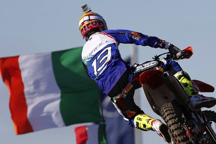 Antonio Cairoli wird beim MXoN 2014 auf der 250er MX2-Maschine starten