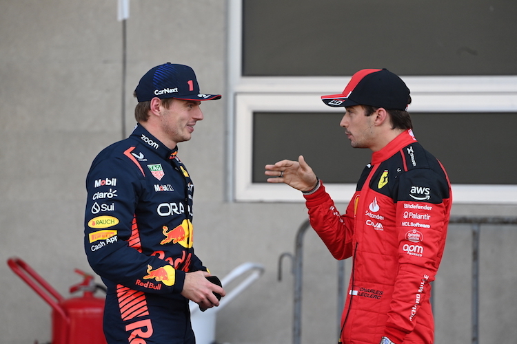 Max Verstappen und Charles Leclerc nach dem Grossen Preis von Mexiko