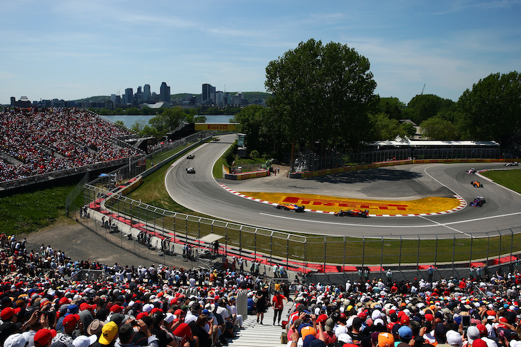 Ein Bild aus unbeschwerten Tagen: 2019 rückten die Formel-1-Piloten letztmals auf dem Circuit Gilles Villeneuve aus – vor vollen Rängen