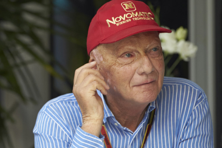 Niki Lauda: «Das kann passieren, der Helmut soll auf der Autobahn mal schauen, wie viel man im Rückspiegel sieht»