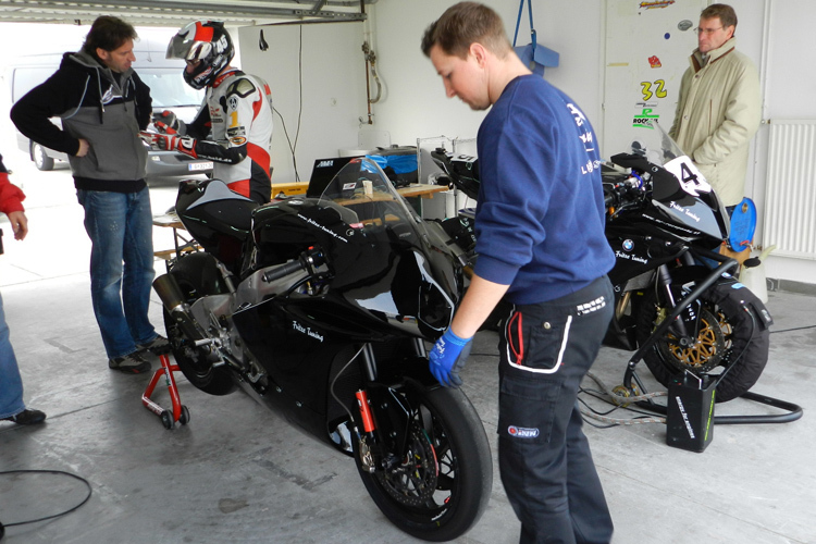 Martin Bauer mit einem BMW-CRT-Prototyp