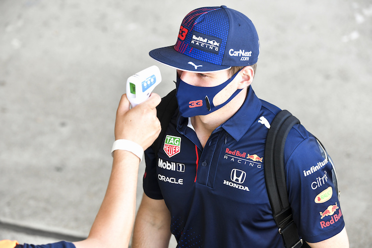 Max Verstappen: Temperatur messen vor dem Zutritt zum Hungaroring