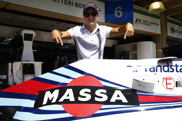 Felipe Massa freut sich