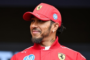 Lewis Hamilton)