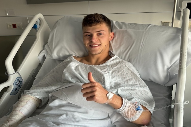 Zweite Armpump-OP in vier Monaten. Filip Salac im Krankenhaus in Barcelona – Rückkehr in die Moto2 erst wieder beim Grand Prix der USA