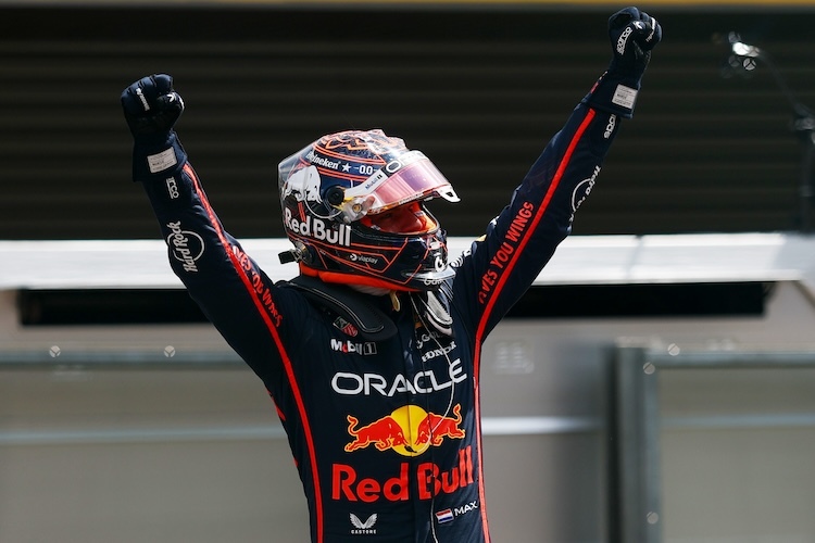 Max Verstappen mit seinem Löwen-Helm in Belgien. Seine Mutter ist Belgierin, sein Vater Niederländer – daher hatte Verstappen bereits vor der Sommerpause ein erstes halbes Heimrennen