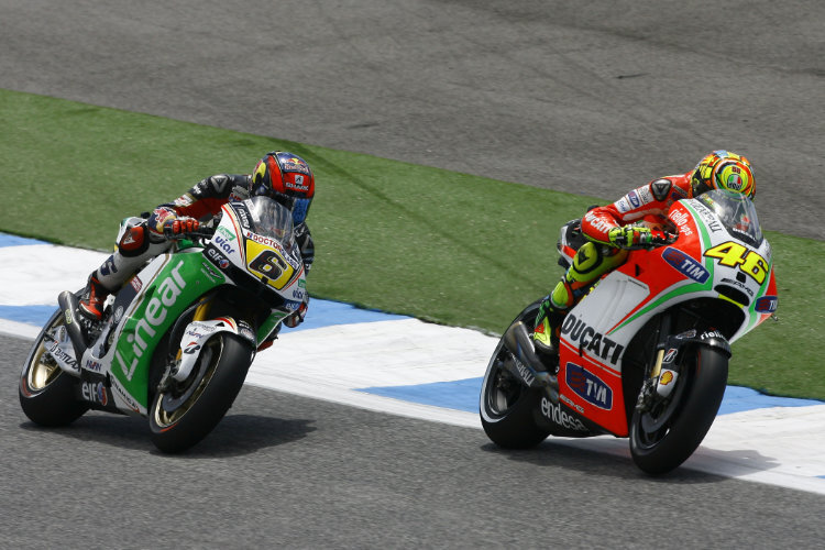 2012 sahen wir mehrfach das Duell Stefan Bradl (6) gegen Valentino Rossi