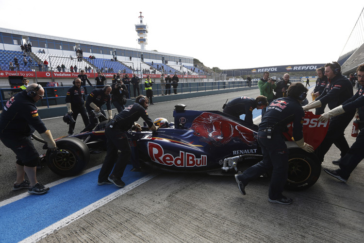 Testarbeit in Jerez: Auch bei Toro Rosso wird von morgens bis abends geschuftet